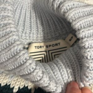 Gorgeous Tory Sport sweater